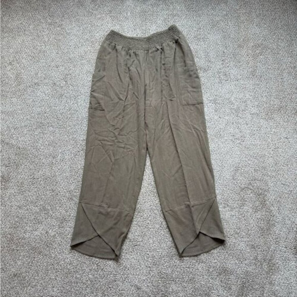 Linen Style Green Pants